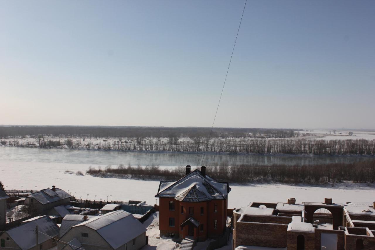 Элитная Квартира На Набережной Реки Иртыш Pavlodar Kültér fotó